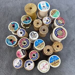 Lot of Vintage Empty Sewing Thread Spools Assorted Size/Brand Wood Plastic Metal